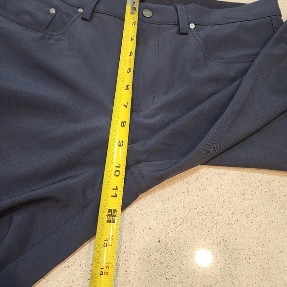 Greg Norman Men’s Blue Straight Leg Athletic Golf Pants - 32x32 - Picture 3 of 8